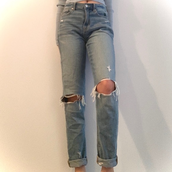 American Eagle Outfitters Denim - American Eagle Mom Jeans